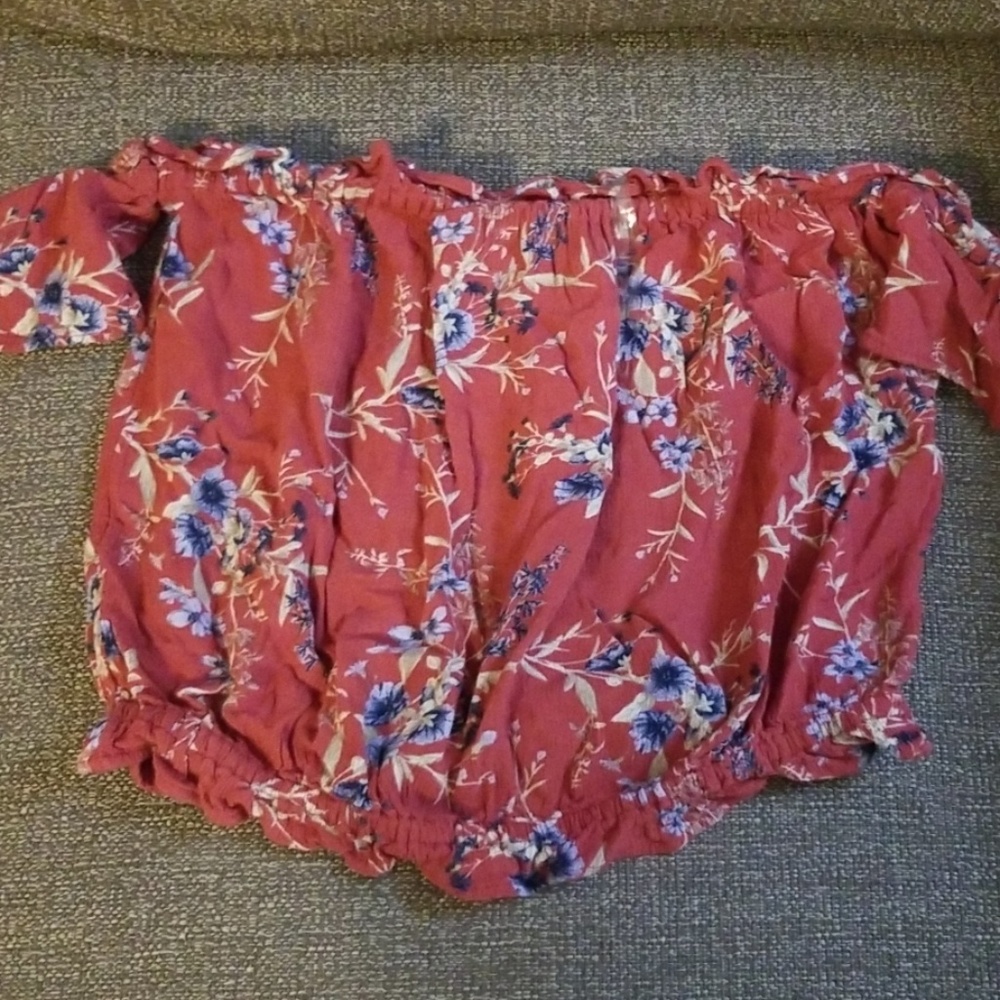 Crop top